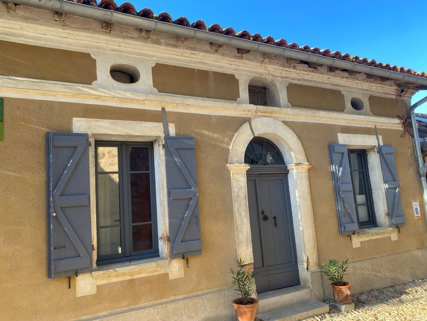 Image Façade à appartement de Belcastel