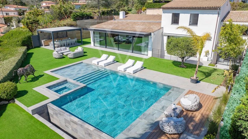 Image Piscine à  villa de Villeneuve-Loubet