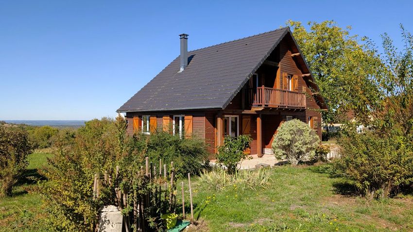 Image Façade à  propriété agricole de Alvignac