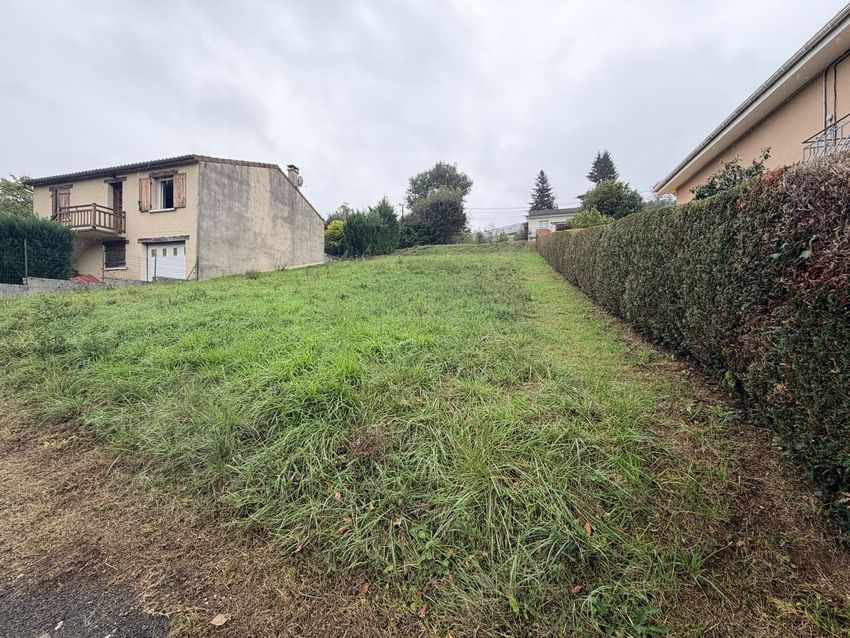 Image de terrain à Périgueux