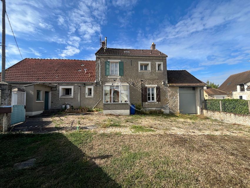 Image Façade à  maison individuelle de Sermaise