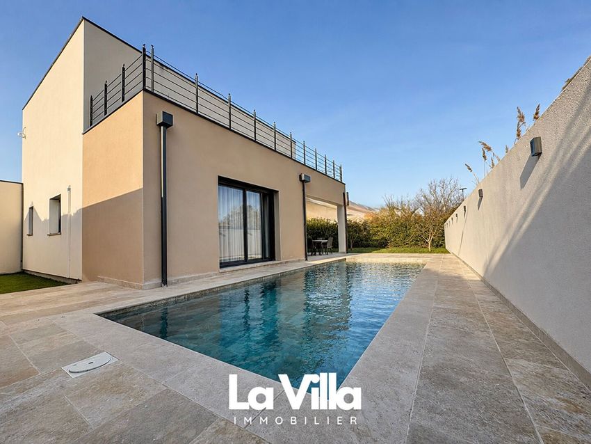 Image Piscine à  maison individuelle de Entraigues-sur-la-Sorgue