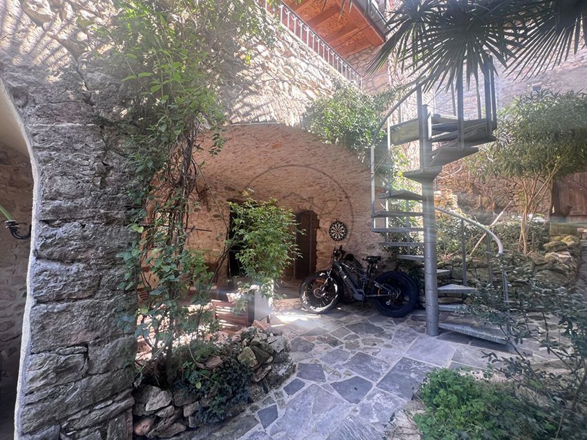 Image Jardin à  maison individuelle de Rochegude