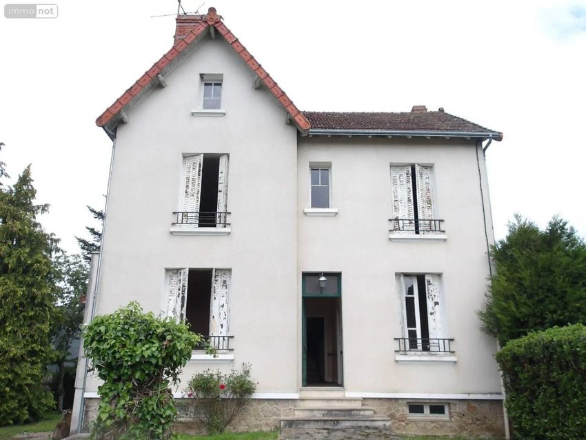 Image Façade à  maison individuelle de Boussac