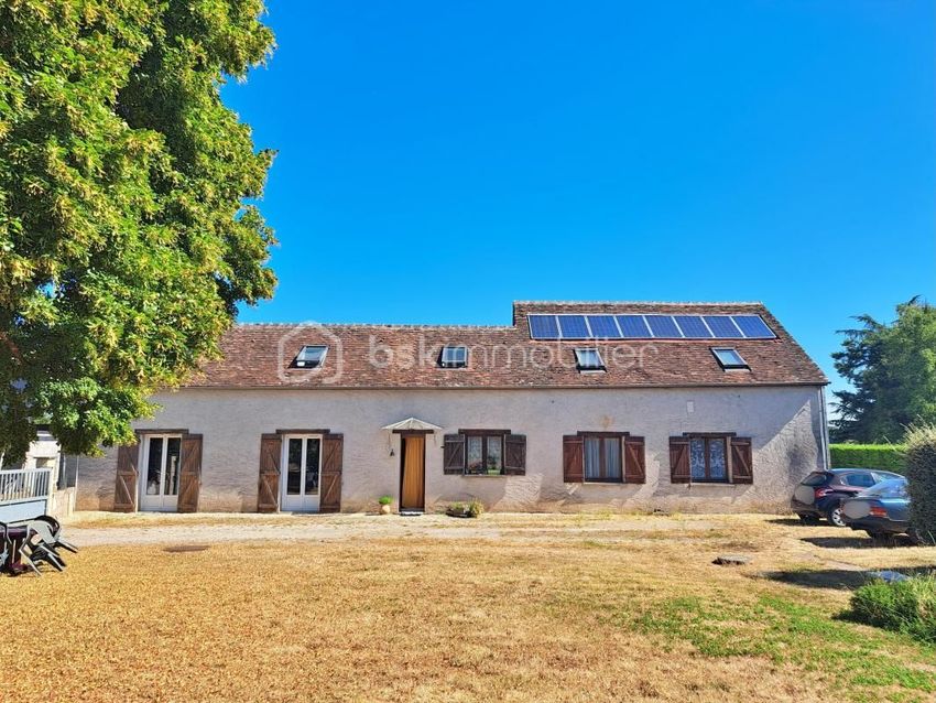 Image Façade à  maison individuelle de Truyes