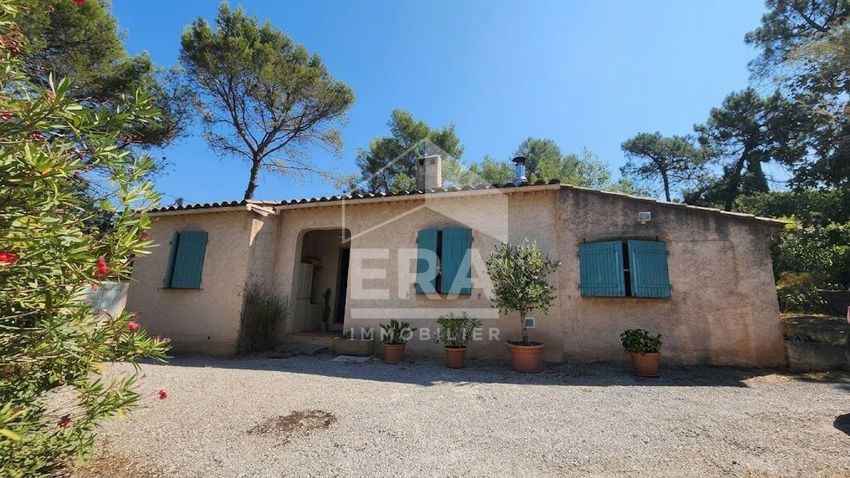Image Façade à  maison individuelle de Vidauban