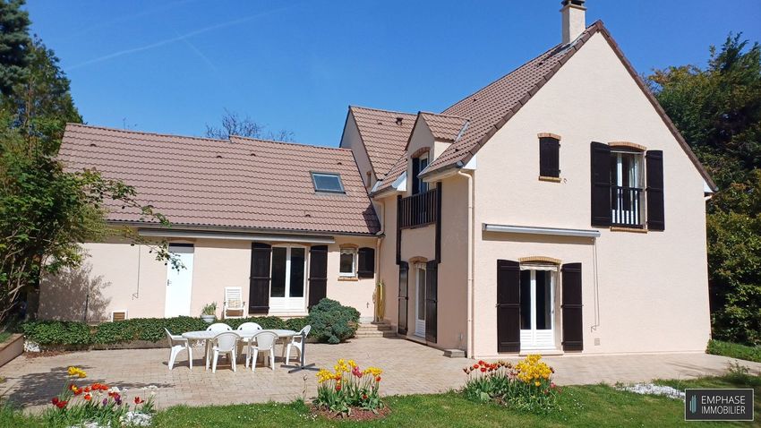 Image Façade à  maison individuelle de Villennes-sur-Seine