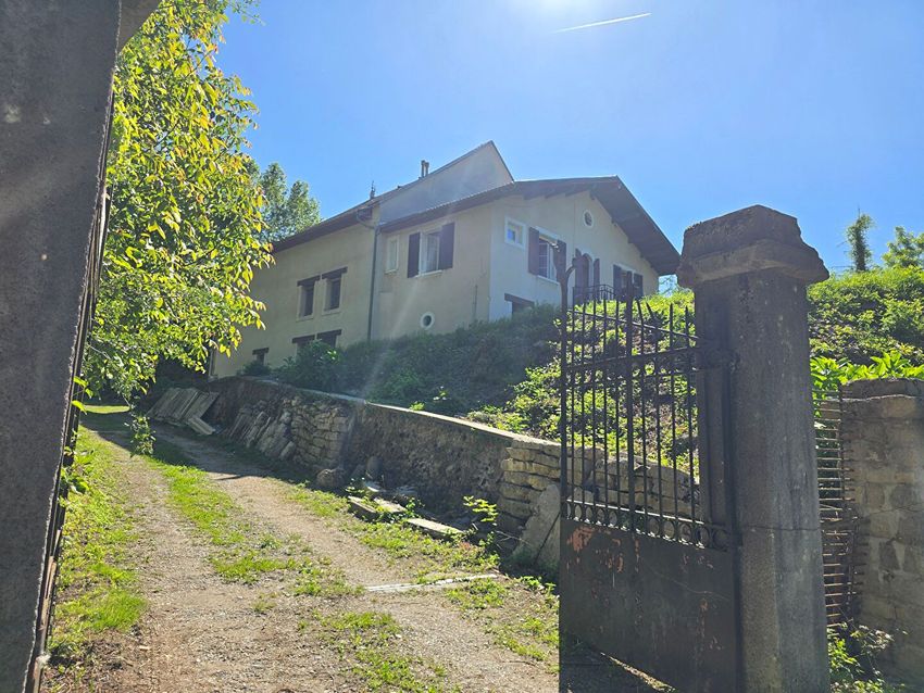 Image Façade à  maison individuelle de Vizille