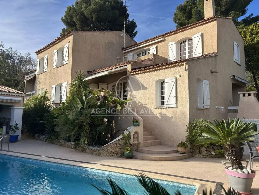 Image Piscine à  maison individuelle de La Seyne-sur-Mer