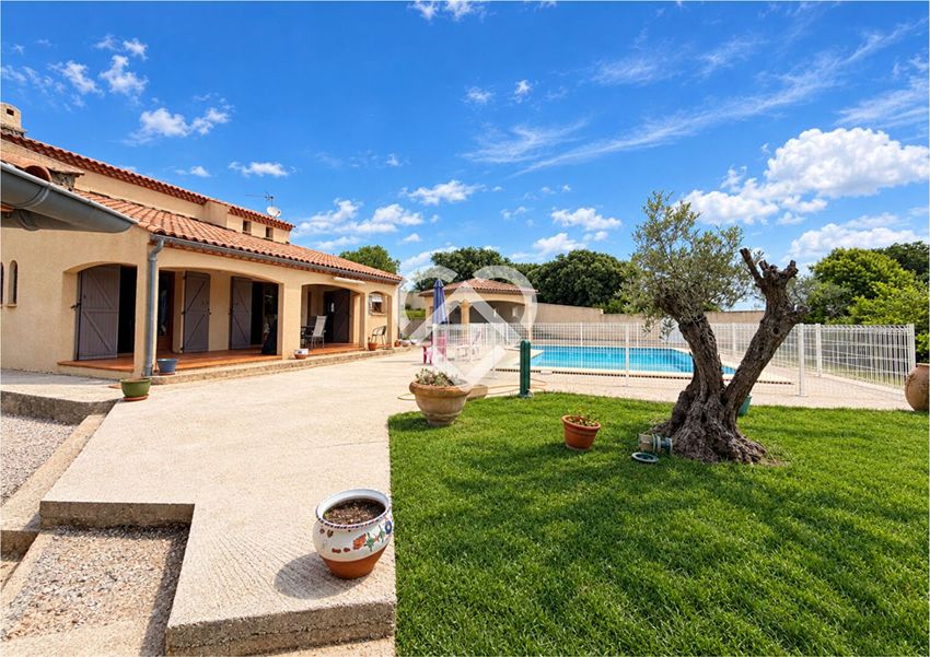 Image Piscine à  villa de Murviel-lès-Montpellier