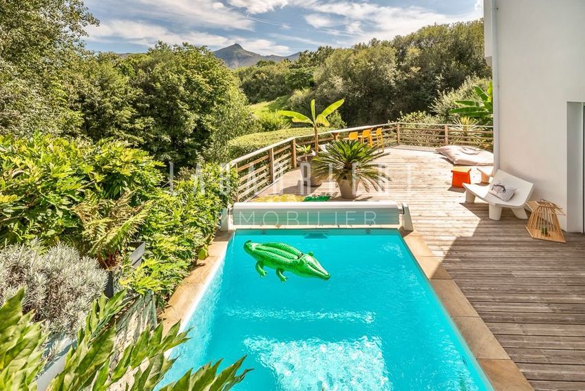 Image Piscine à  maison individuelle de Urrugne