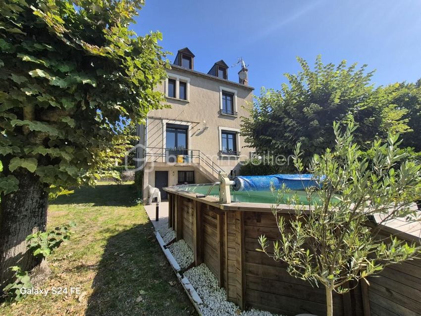 Image Façade à  maison individuelle de Azay-le-Rideau