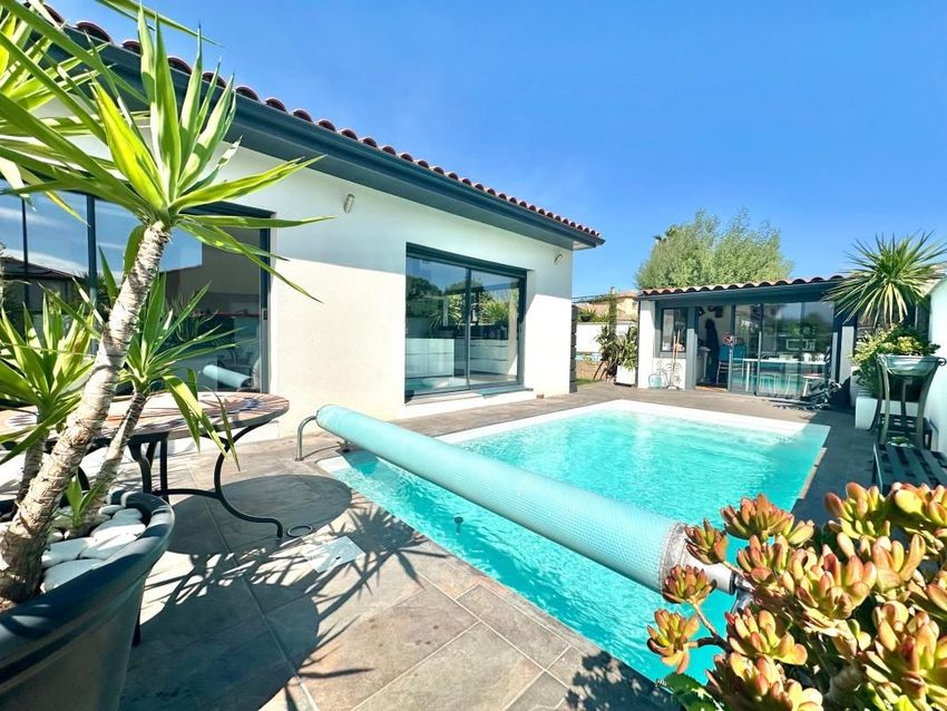Image Piscine à  maison individuelle de Ortaffa