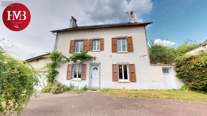 Image Façade à  maison individuelle de Montsalvy