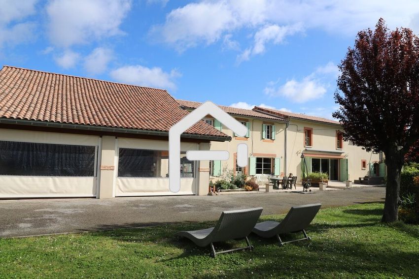 Image Façade à  maison mitoyenne de Pamiers