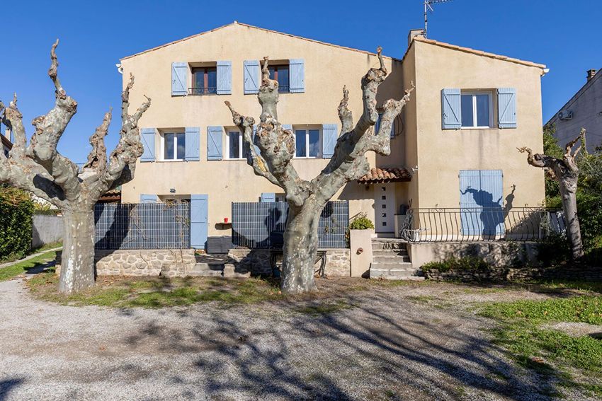 Image Façade à  maison individuelle de Istres
