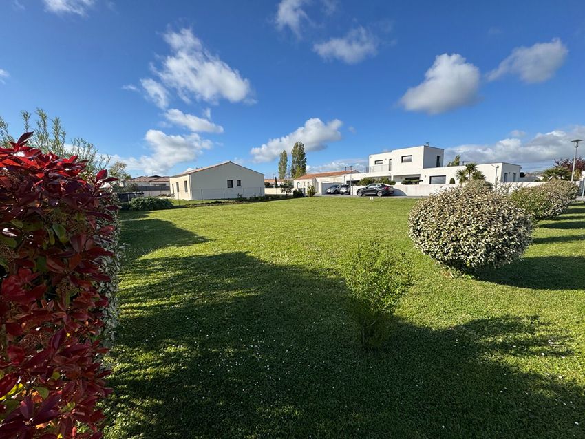Image de terrain à Médis