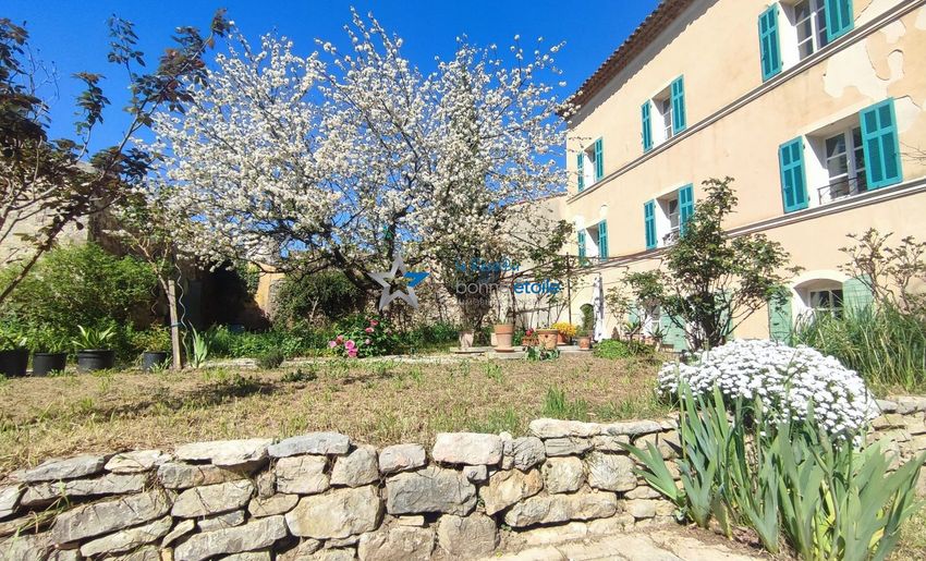 Image Façade à  maison individuelle de Saint-Maximin-la-Sainte-Baume
