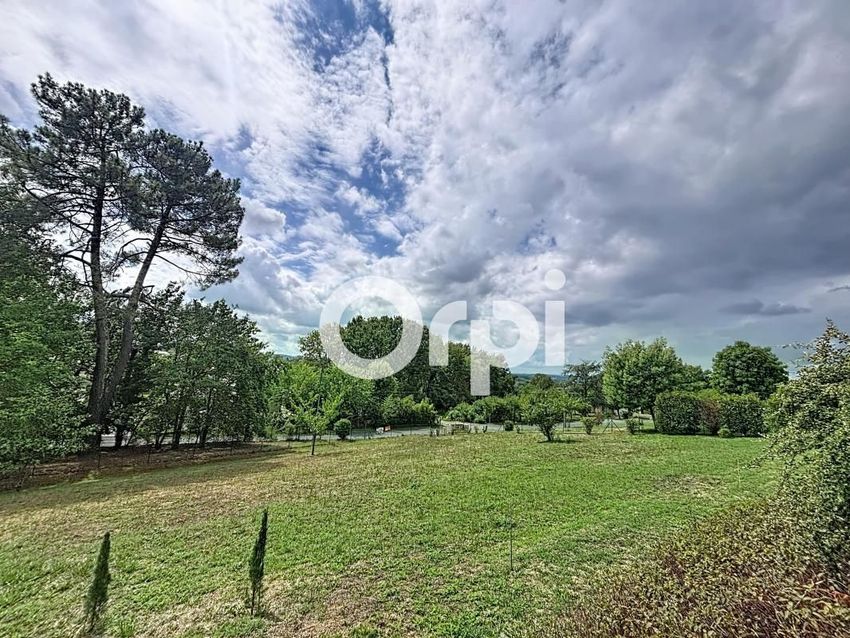 Image de terrain à Ussac