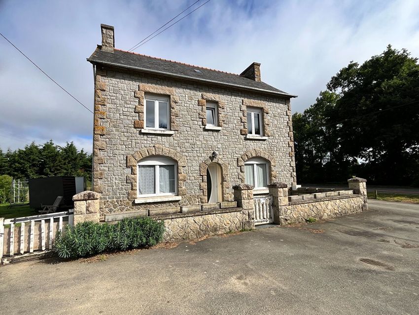 Image Façade à  maison individuelle de Sévignac