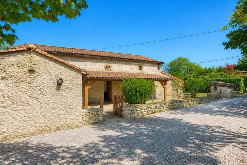 Image Façade à  maison individuelle de Loubès-Bernac