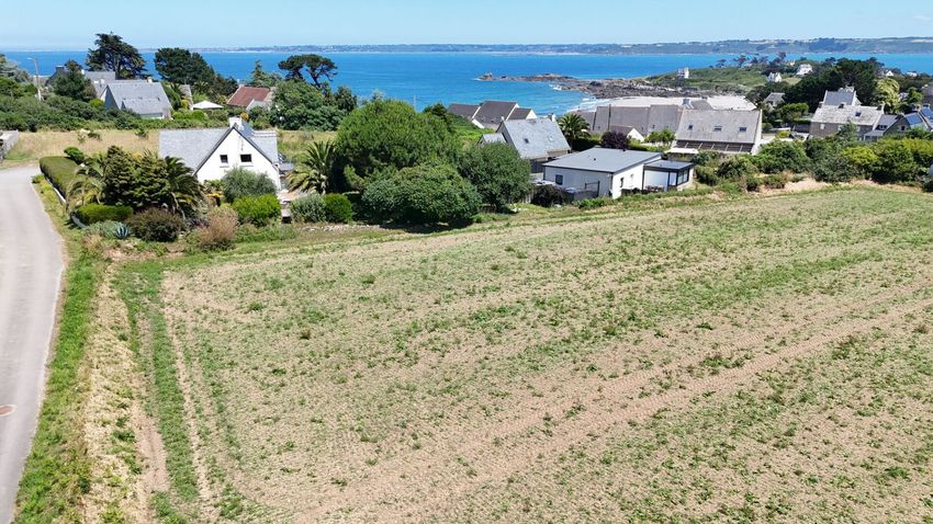Image Vue à terrain de Locquirec