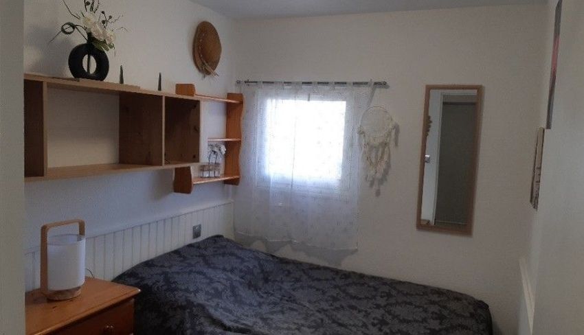 Image Chambre à appartement de Sète