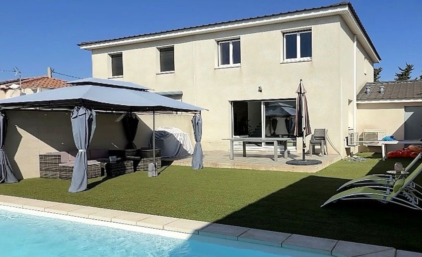 Image Façade à  maison individuelle de Fos-sur-Mer