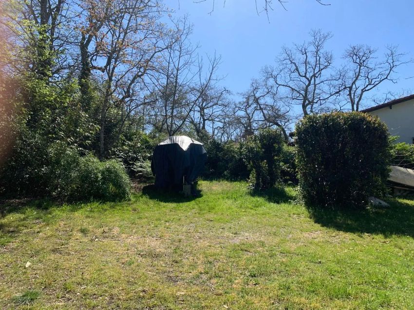 Image de terrain à Lanton