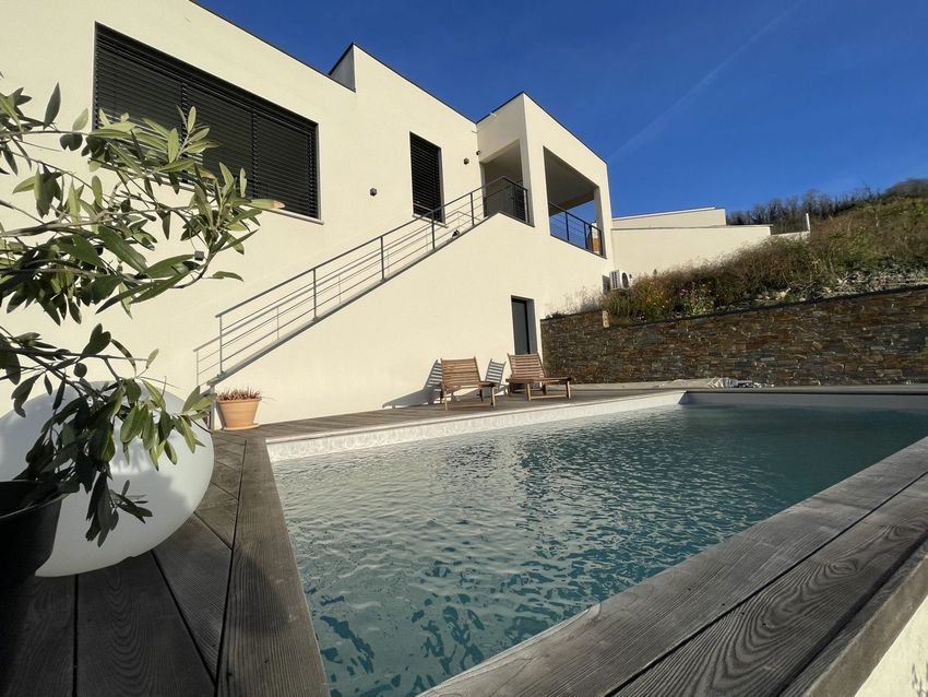 Image Piscine à  maison individuelle de Mur-sur-Allier
