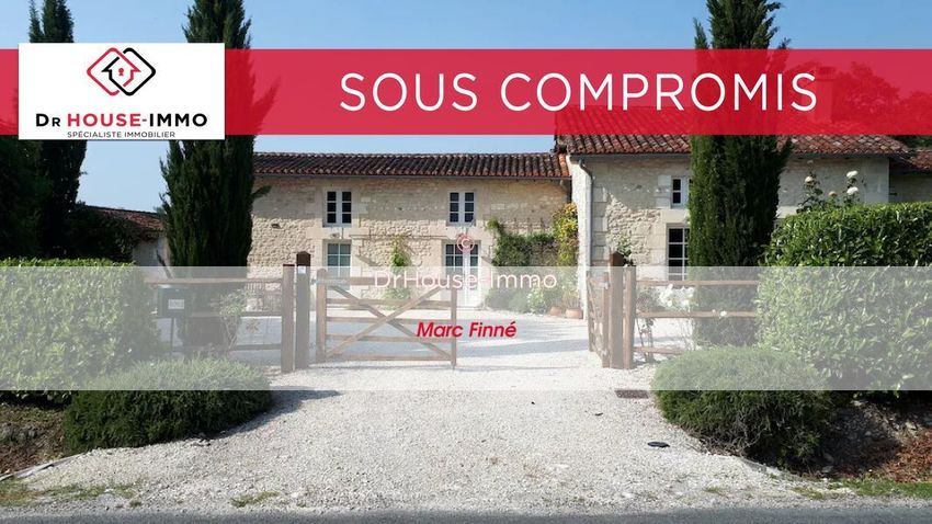 Image Façade à  villa de Verteillac