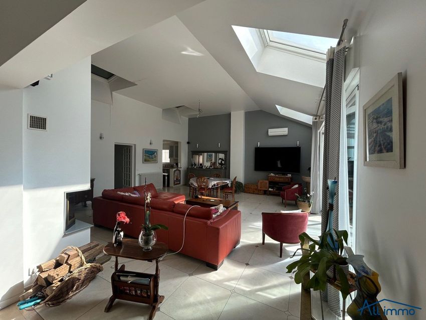 Image de entrepôt à 21 Quai de Bonneuil