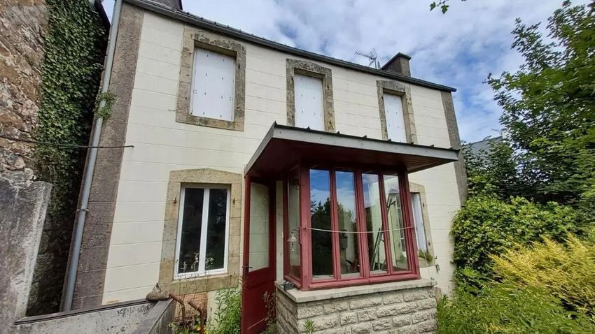 Image Façade à  maison individuelle de Scrignac
