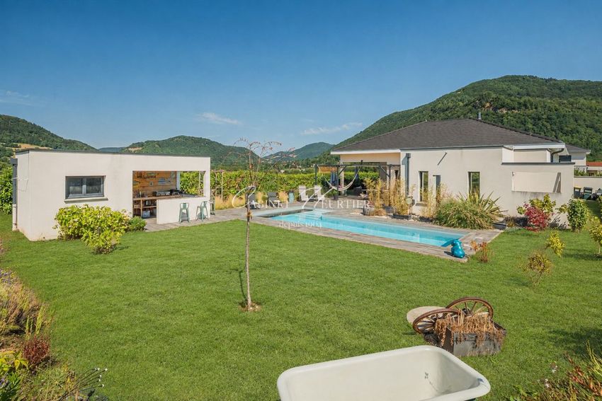 Image Piscine à  maison individuelle de Saint-Étienne-de-Crossey