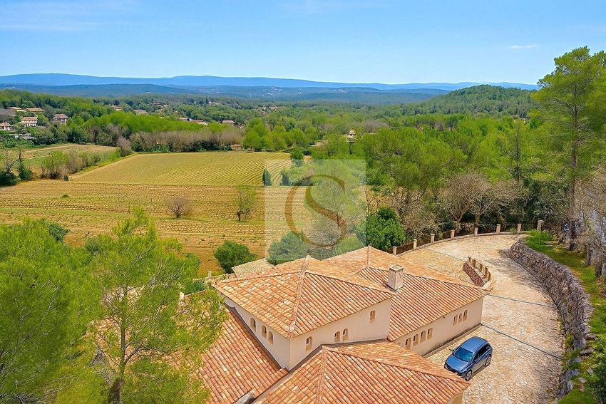 Image de  villa à Le Thoronet