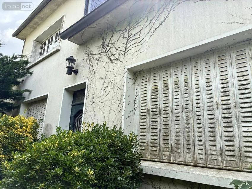 Image Façade à  maison individuelle de Louverné