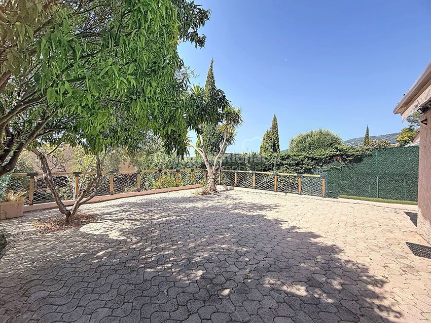 Image Jardin à  maison mitoyenne de Peymeinade