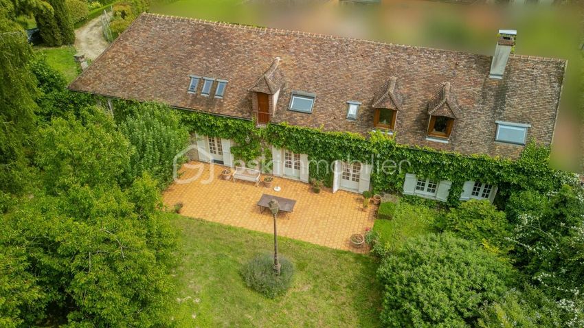 Image Piscine à  propriété agricole de Maillot