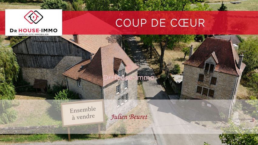 Image Façade à  villa de Cubry