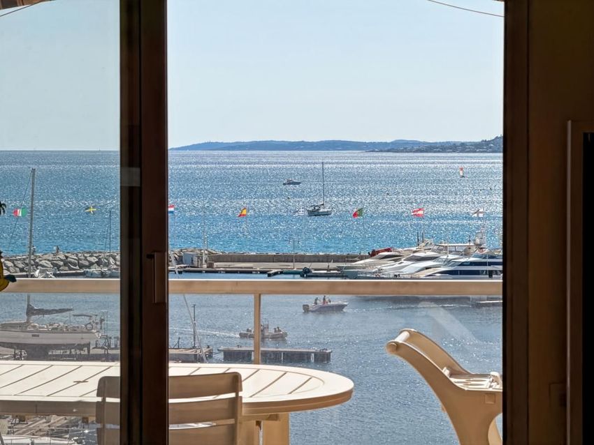 Image Vue à appartement de Fréjus