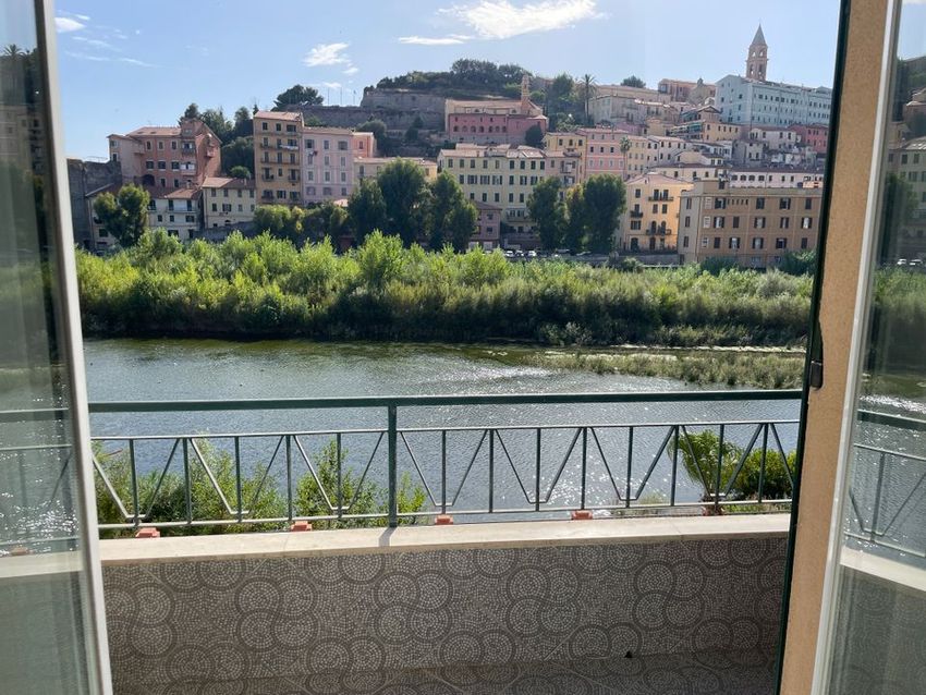 Image Terrasse à studio de Menton