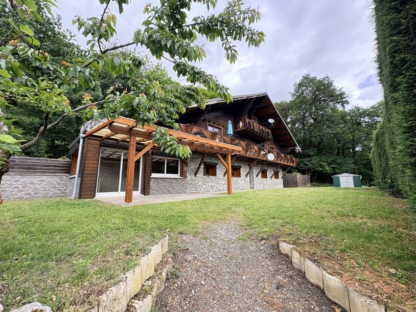 Image Façade à appartement de Saint-Rémy-de-Maurienne