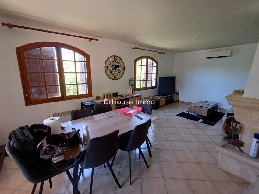 Image Salon à  villa de Valros
