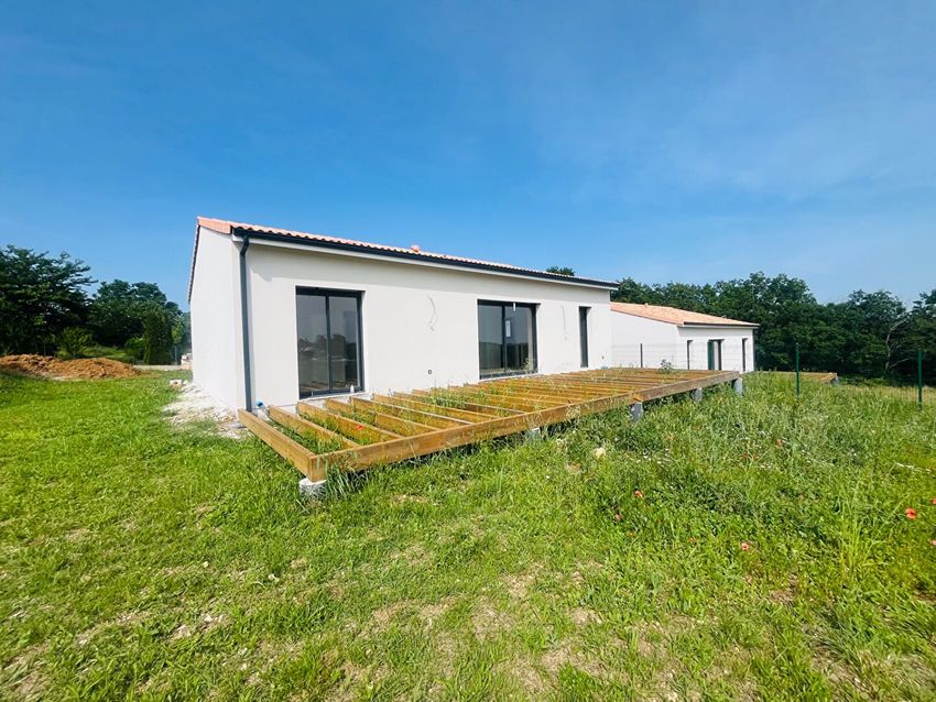 Image Façade à  maison individuelle de Frespech