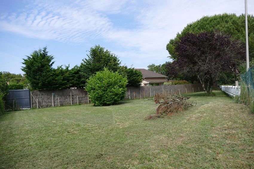 Image de terrain à Médis