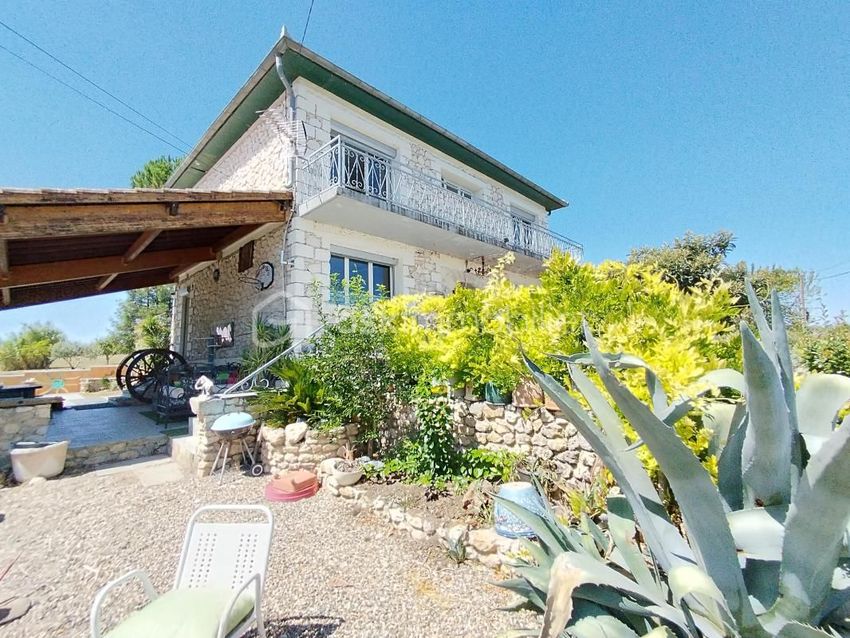 Image Façade à  maison individuelle de Xaintrailles