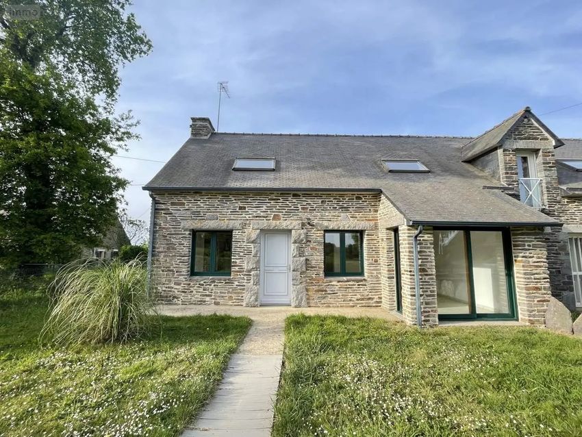Image Façade à  maison individuelle de Tréal