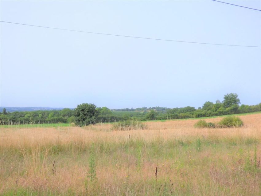 Image de terrain à Saint-Aubin-de-Cadelech