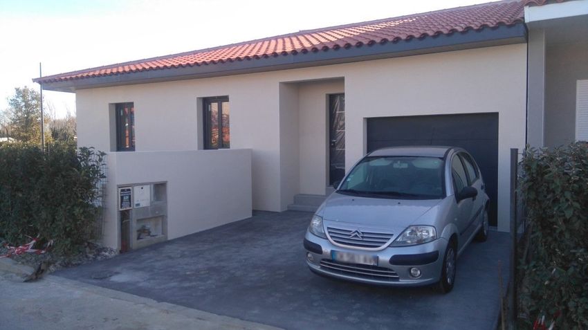 Image Façade à  maison individuelle de Llupia