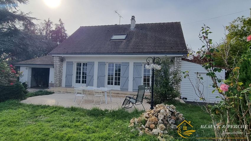 Image Façade à  maison individuelle de Ermenonville-la-Petite